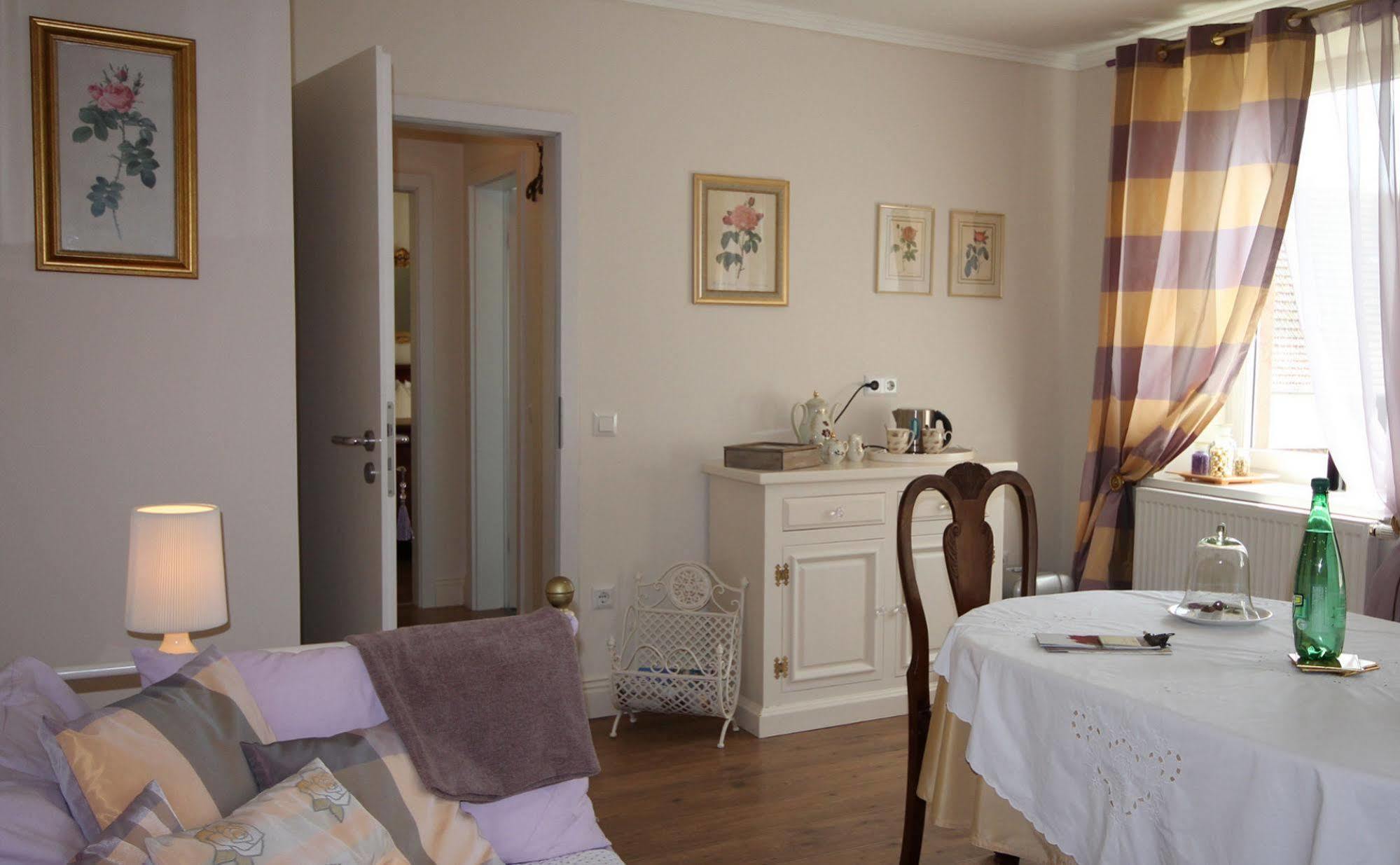 Kapellen-Drusweiler No.31 B&B Im Rosengarten מראה חיצוני תמונה